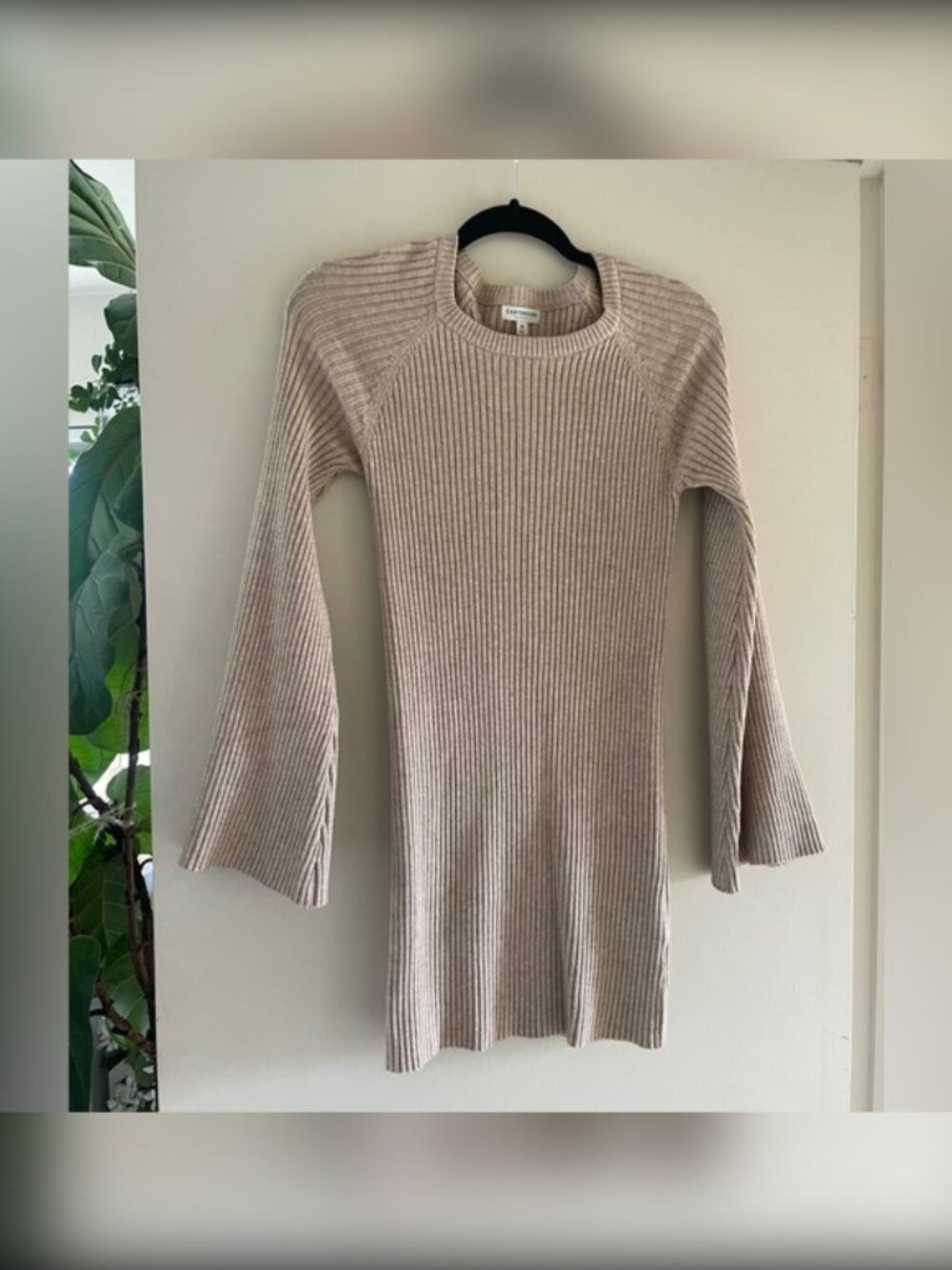 Earthbound Tan Ribbed Knit Bell Flare Sleeve Sweater Dress M Boho Cozy Fall
